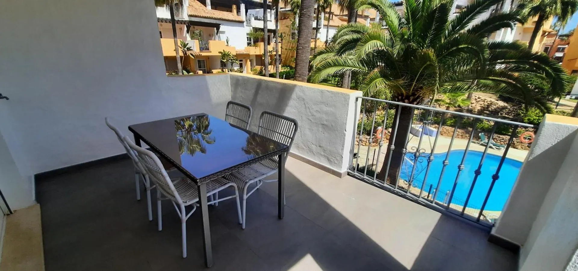 Bahia De Marbella, Apartamentos Malagasol 0*, マルベーリャ