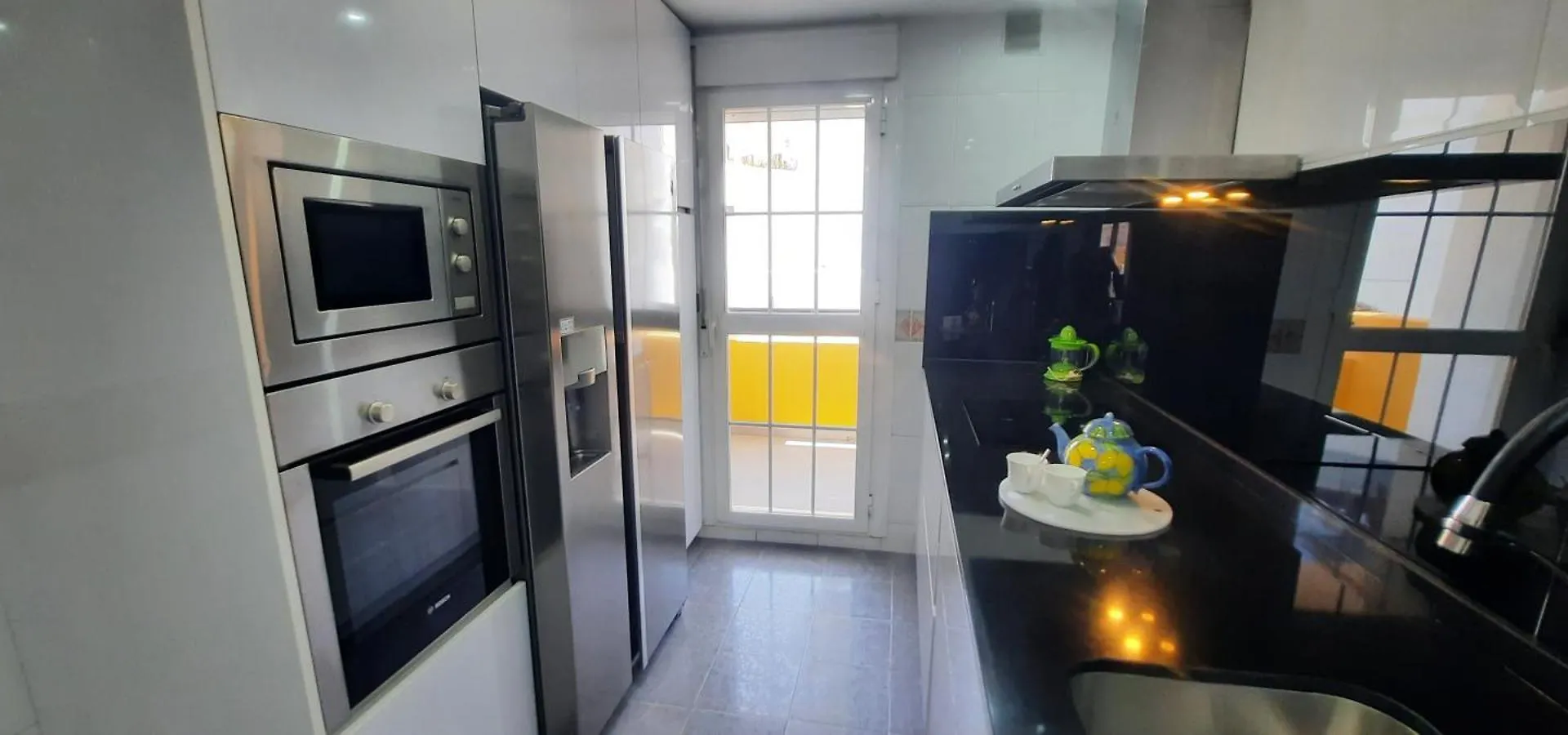 Bahia De Marbella, Apartamentos Malagasol Spain